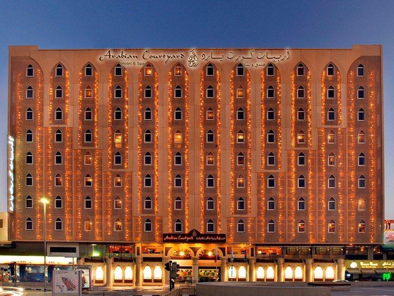 Отель Arabian Courtyard & Дубай